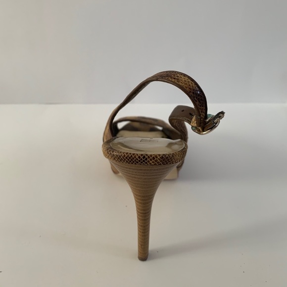 INC International Concepts Heels Size 8 - Picture 3 of 4